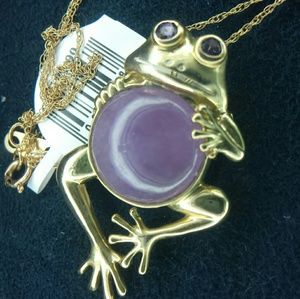 10k Gold lavenderJade Frog Pendant/Pin 18" chain